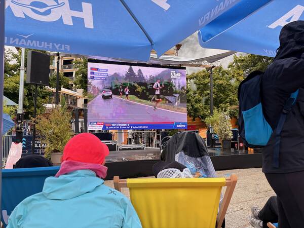 Jim Walmsley flying over the OCC course on a rare bit of asphalt