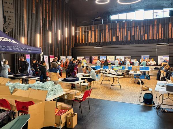 Race check-in, pleasantly not too crowded