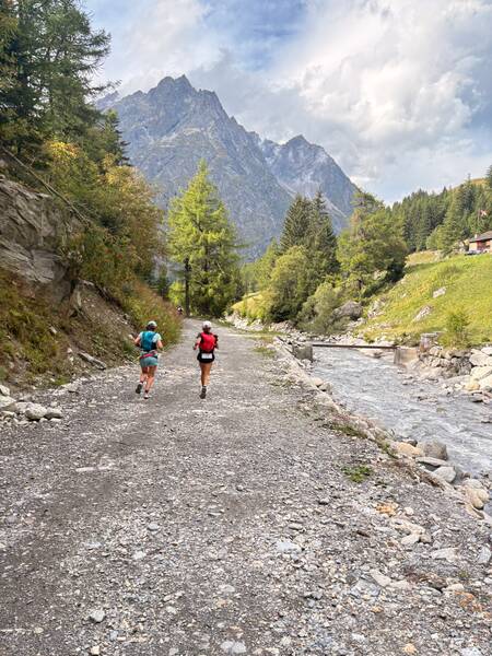 Some super easy gravel running next to a Swiss river and that’s that