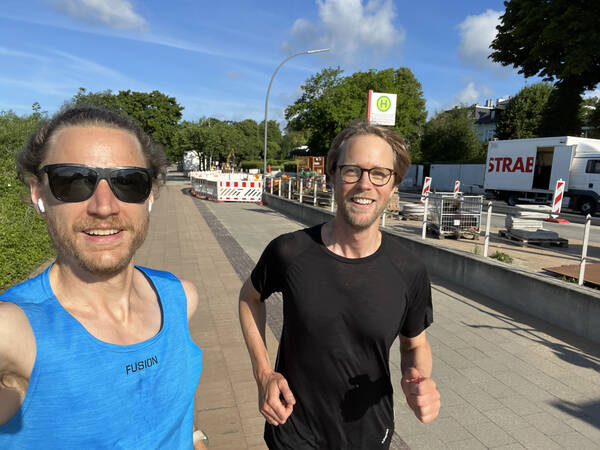 My friend Mathias agreed to help and coach me to reach Sub-3 in March of 2023 🙏