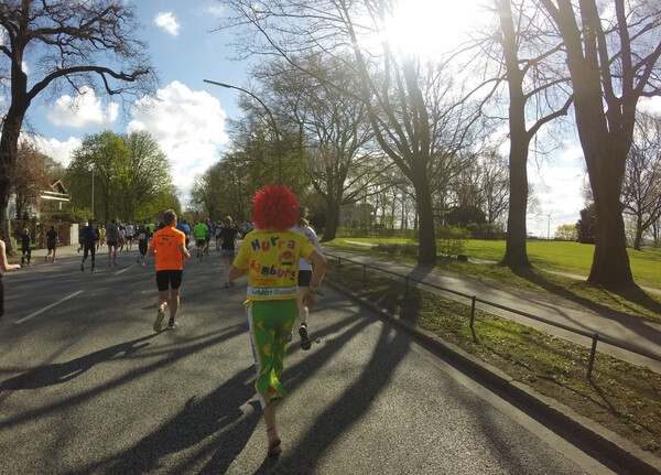 This guy is not only running barefoot, but also dressed as German children’s cartoon character Pumuckl